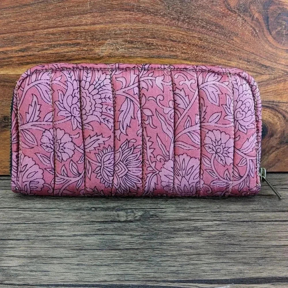 Tataa Kye Fabric Quilted Small Zipped Hand Made Purse Clutch Bag Floral Blue